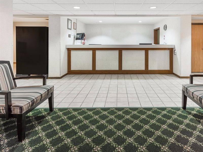 Americinn By Wyndham Columbus Wisconsin Εξωτερικό φωτογραφία