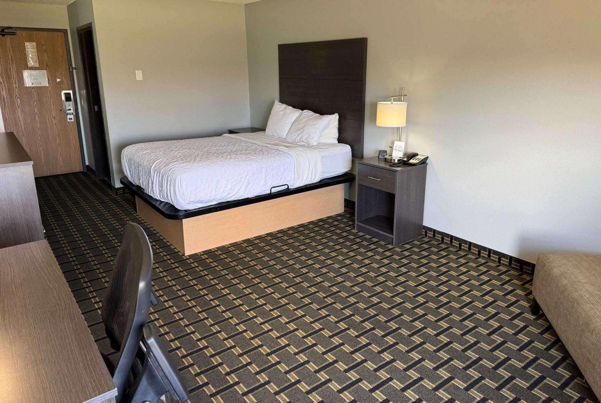 Americinn By Wyndham Columbus Wisconsin Εξωτερικό φωτογραφία